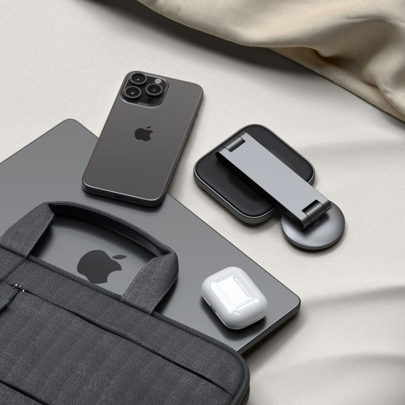 Satechi 2-in-1 Foldable QI2 Wireless Charging Stand