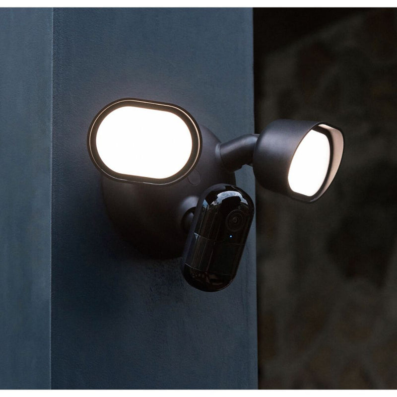 Arlo 2K Wired Floodlight Camera (Black)
