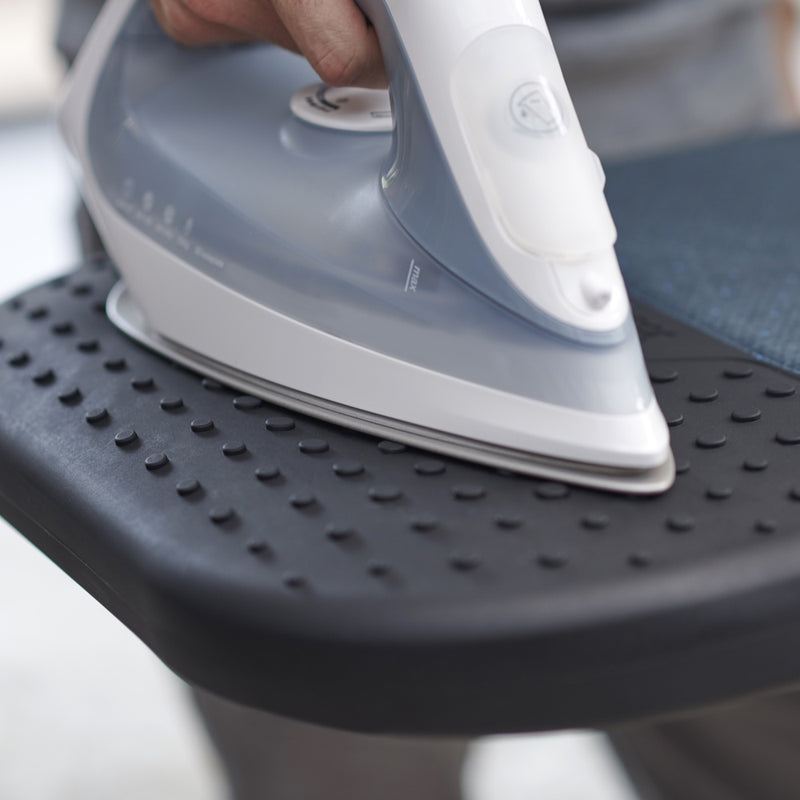 Joseph Joseph Glide Plus Easy-Store Ironing Board With Advanced Cover (Black/Blue)